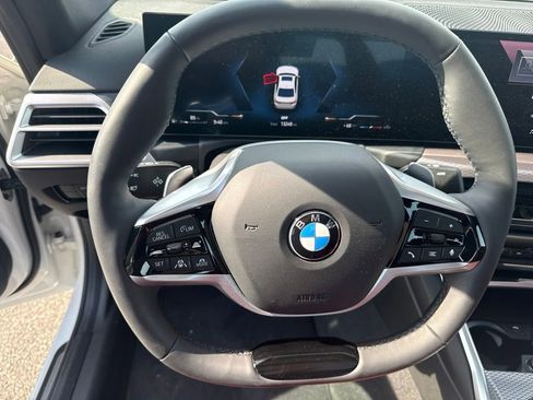Used 2025 BMW 330i xDrive Sedan w/ Premium Package AWD/4WD image 14