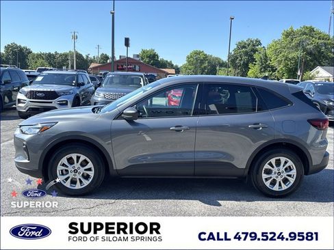 Used 2025 Ford Escape Active w/ Tech Pack #1 FWD image 9