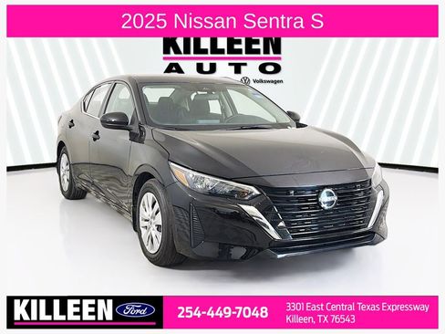 Used 2025 Nissan Sentra S image 1
