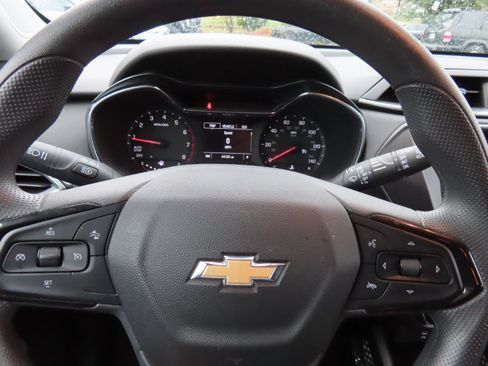 Used 2023 Chevrolet TrailBlazer LT image 17