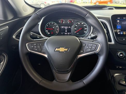 Used 2024 Chevrolet Malibu LT w/ Sport Edition FWD image 11
