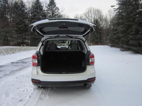 Used 2014 Subaru Forester 2.5i Limited image 24