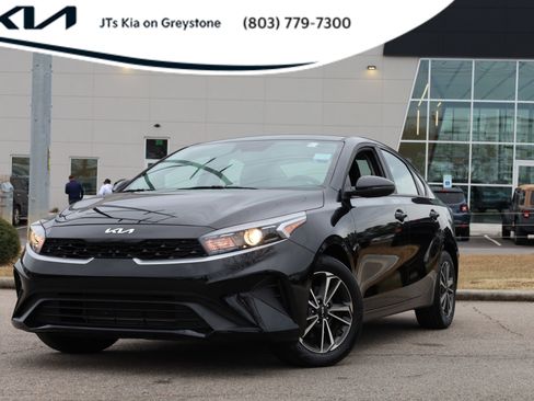 Used 2023 Kia Forte LXS w/ LXS Technology Package image 1