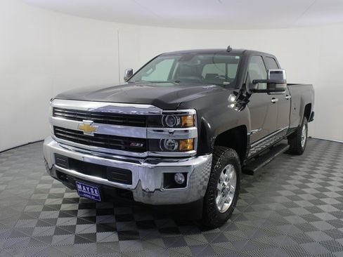 Used 2015 Chevrolet Silverado 2500 LTZ w/ LTZ Plus Package image 23