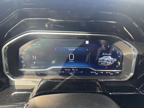 Used 2022 Chevrolet Silverado 1500 LTZ image 17