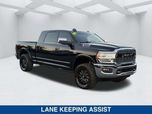 Used 2022 RAM 3500 Limited image 2