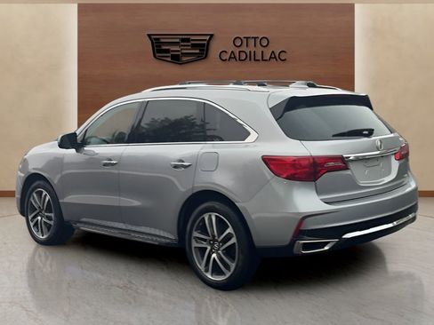 Used 2017 Acura MDX SH-AWD w/ Advance Package image 3