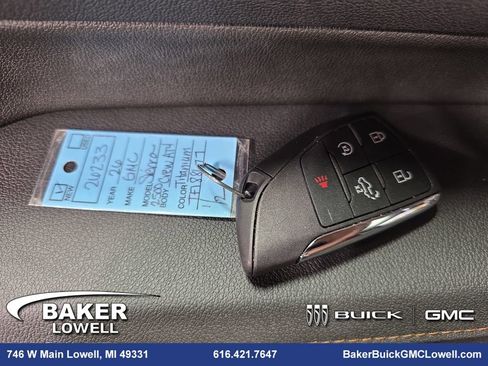 New 2026 GMC Sierra 2500 AT4 w/ AT4 Premium Plus Package image 38