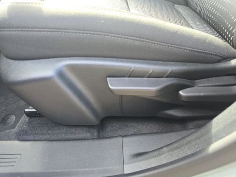 New 2026 Chevrolet Equinox LT w/ Safety and Technology Package image 18