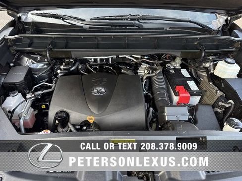 Used 2020 Toyota Highlander Limited image 9