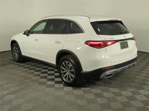 Certified 2026 Mercedes-Benz GLC 300 4MATIC image 3