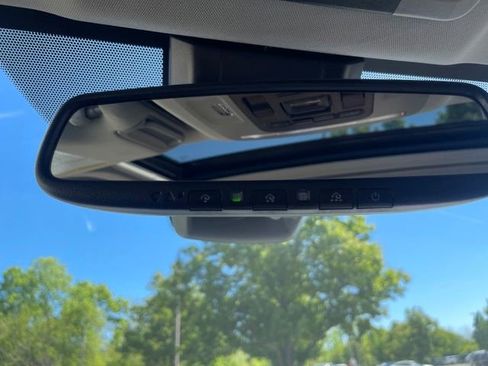 Used 2022 Toyota Camry XSE w/ Navigation Upgrade Package FWD image 27