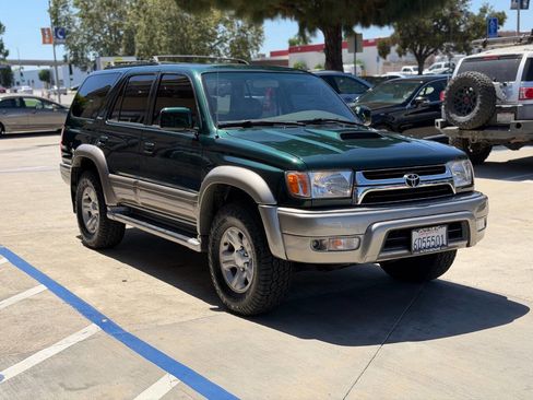 Used 2001 Toyota 4Runner Limited AWD/4WD image 5
