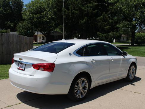 Used 2014 Chevrolet Impala LT w/ Convenience Package FWD image 10