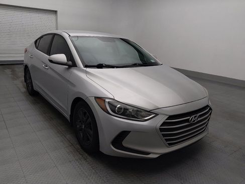 Used 2018 Hyundai Elantra SEL FWD image 13