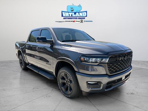New 2026 RAM 1500 4x4 Crew Cab image 9