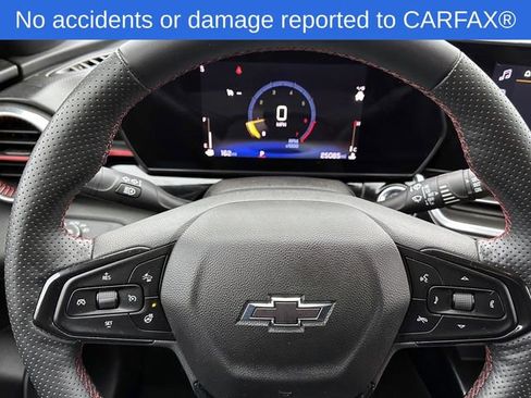 Certified 2024 Chevrolet Trax RS w/ Driver Confidence Package image 21