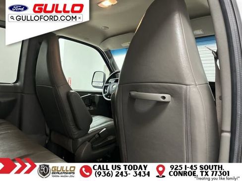 Used 2023 Chevrolet Express 3500 LS RWD image 16