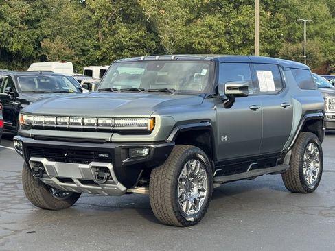 Used 2024 GMC Hummer EV 3X image 16