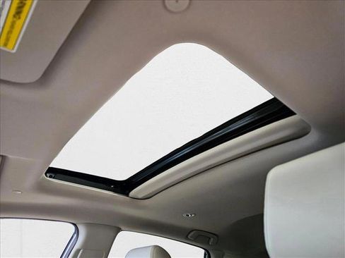 New 2026 Honda HR-V EX-L image 10