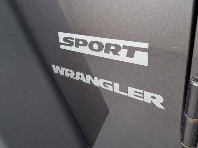 Used 2014 Jeep Wrangler Sport w/ Quick Order Package 23S AWD/4WD image 27