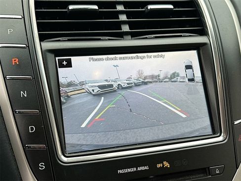 Used 2017 Lincoln MKX Black Label w/ Lincoln MKX Climate Package image 23