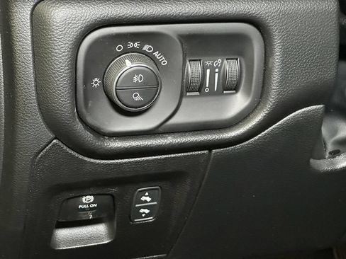 New 2026 RAM 1500 Big Horn AWD/4WD image 19