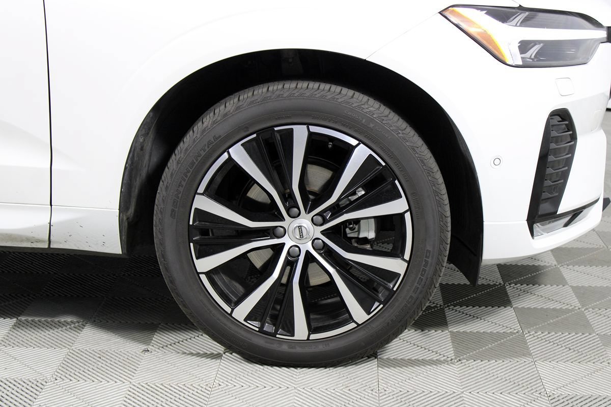 Used 2023 Volvo XC60 B5 Plus w/ Climate Package FWD image 34