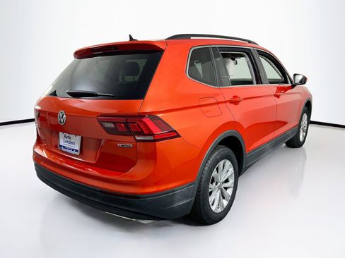 Used 2019 Volkswagen Tiguan SE w/ Panoramic Sunroof Package AWD/4WD image 5