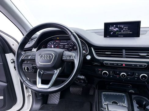 Used 2019 Audi Q7 3.0T Premium Plus AWD/4WD image 5