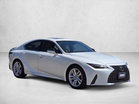Used 2023 Lexus IS 300 w/ Comfort Package RWD image 3
