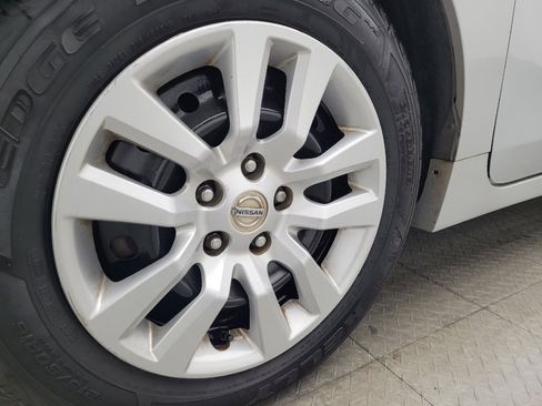 Used 2014 Nissan Altima 2.5 S image 31