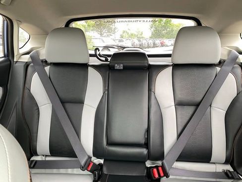 Used 2019 Subaru Crosstrek 2.0i Limited w/ Moonroof Package w/Navigation AWD/4WD image 11
