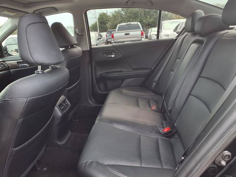 Used 2016 Honda Accord EX-L image 19
