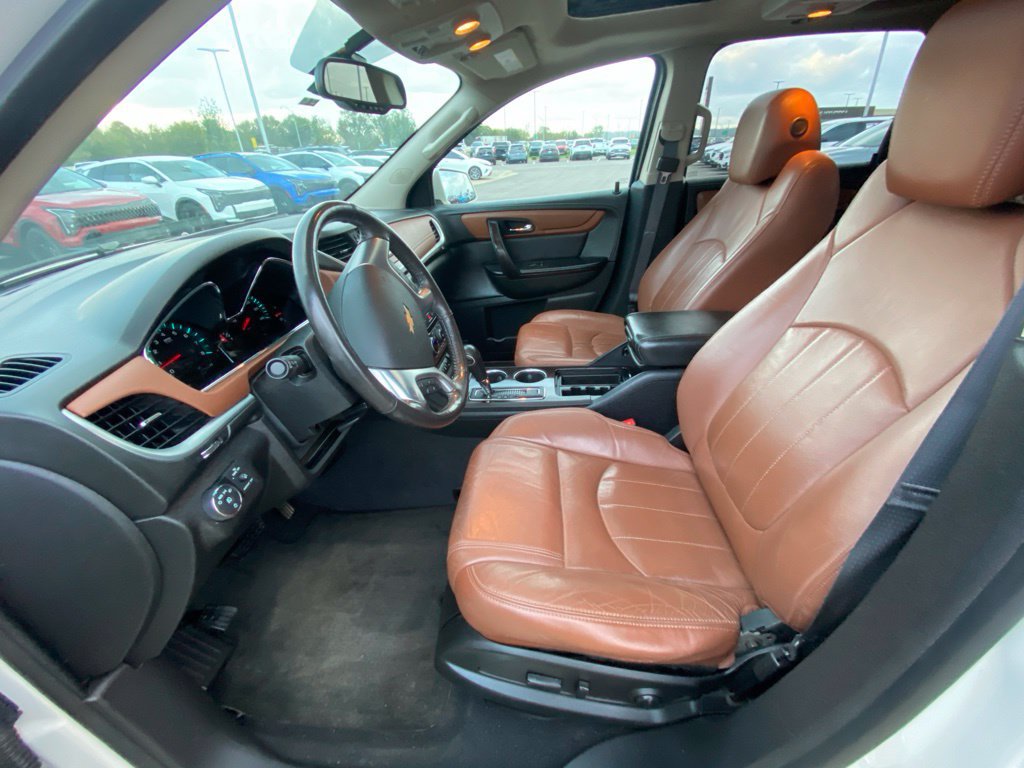 Used 2015 Chevrolet Traverse LTZ AWD/4WD image 11