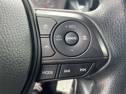 Used 2023 Toyota Corolla LE image 32