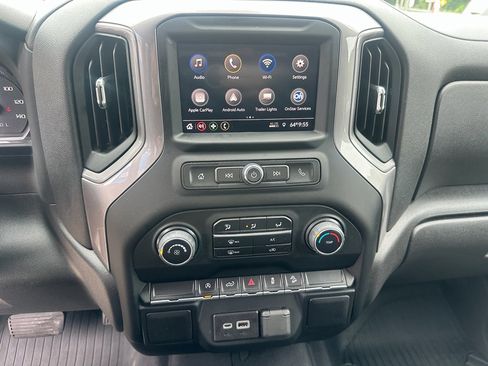Used 2022 Chevrolet Silverado 1500 Custom Trail Boss w/ Realtree Special Edition AWD/4WD image 13