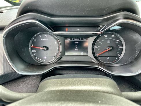 Used 2023 Chevrolet TrailBlazer LT w/ Convenience Package FWD image 11