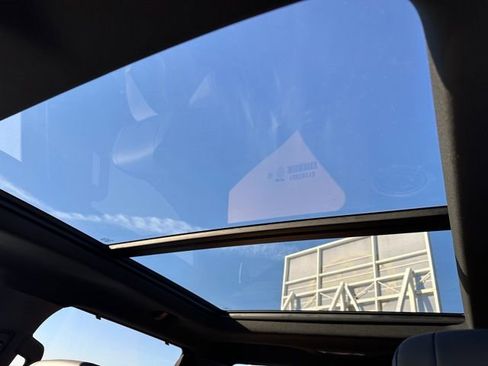 New 2025 Toyota Tundra Platinum image 25