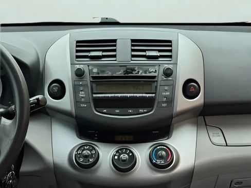 Used 2007 Toyota RAV4 2WD image 24