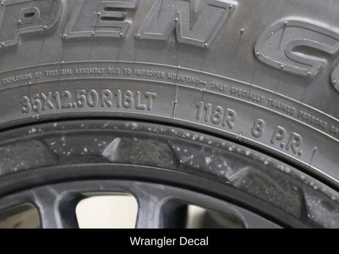 Used 2021 Jeep Wrangler Unlimited Sport AWD/4WD image 37
