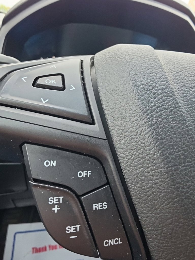 Used 2018 Ford Edge SE AWD/4WD image 14
