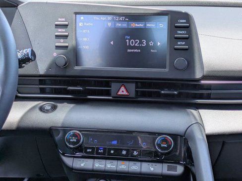 New 2026 Hyundai Elantra SEL Sport Premium FWD image 15