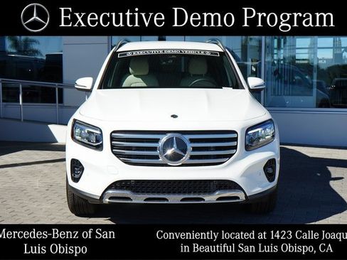 Used 2025 Mercedes-Benz GLB 250 image 3