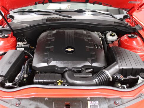 Used 2015 Chevrolet Camaro LS RWD image 10