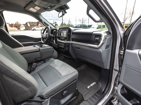 Used 2021 Ford F150 XLT image 32