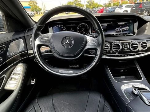 Used 2017 Mercedes-Benz S 550 Sedan image 8