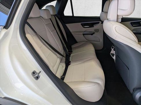 Used 2026 Mercedes-Benz GLC 300 image 20