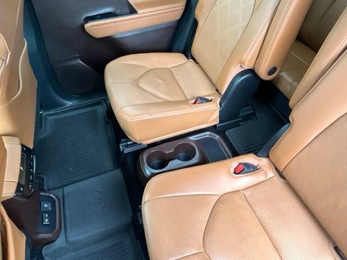 Used 2022 Toyota Highlander Platinum AWD/4WD image 39