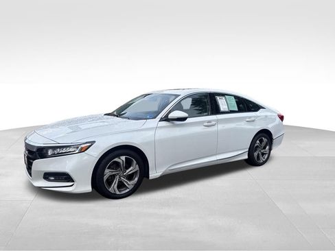 Used 2018 Honda Accord EX-L image 2